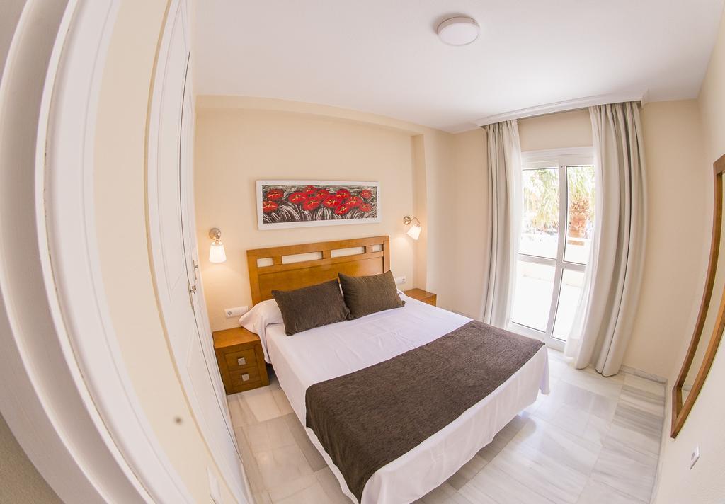 Apartamentos Fenix Beach Roquetas de Mar Dış mekan fotoğraf