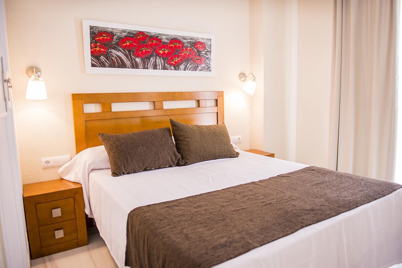 Apartamentos Fenix Beach Roquetas de Mar Dış mekan fotoğraf